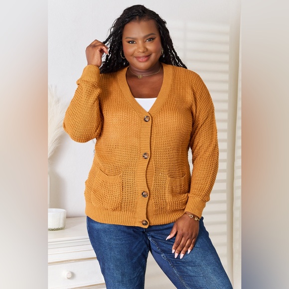 トップス double button tuck cardigan m_653f1ff417e49c66d064a751.jpg